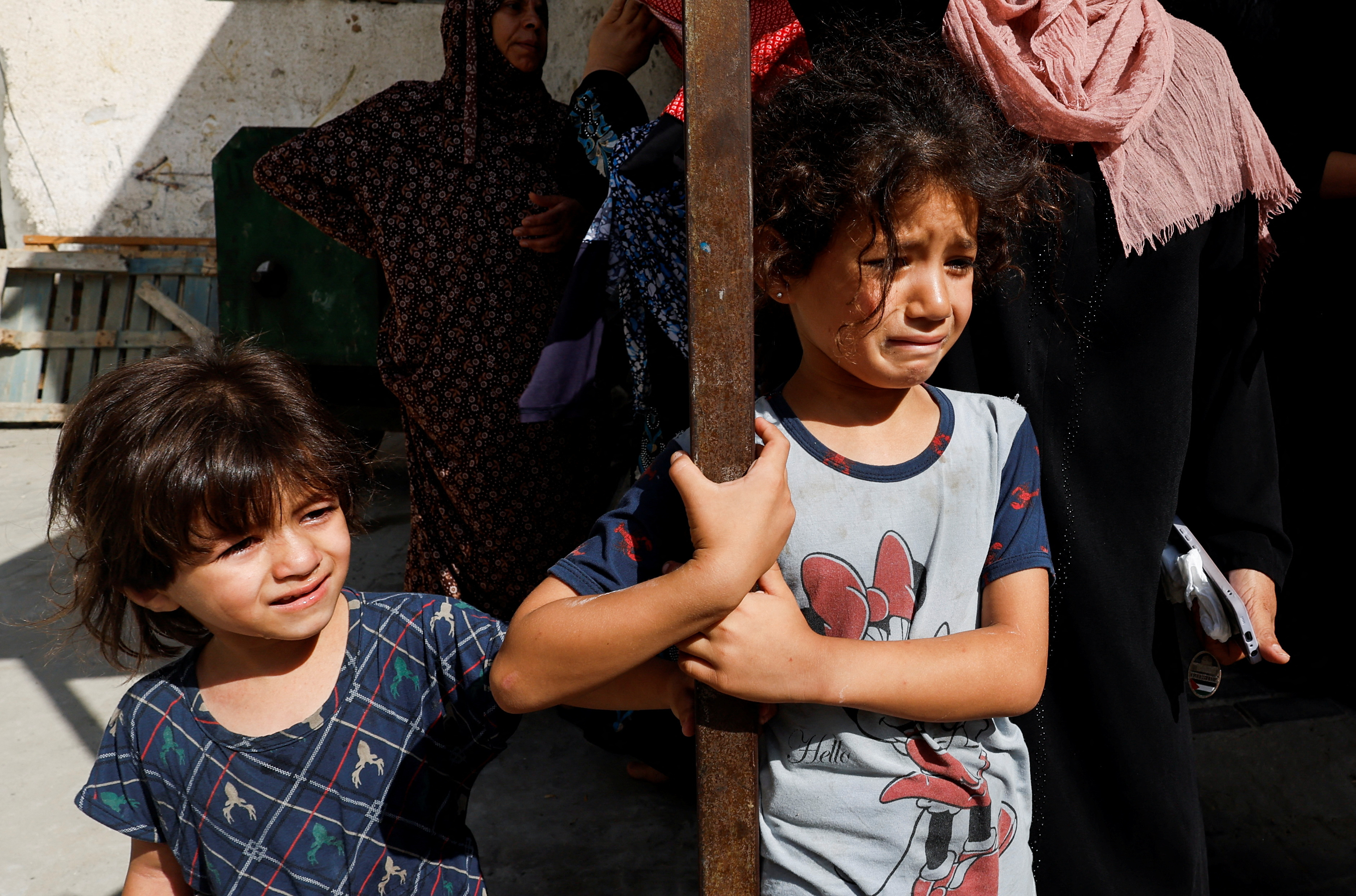 Chữa trị cho trẻ em ở Gaza